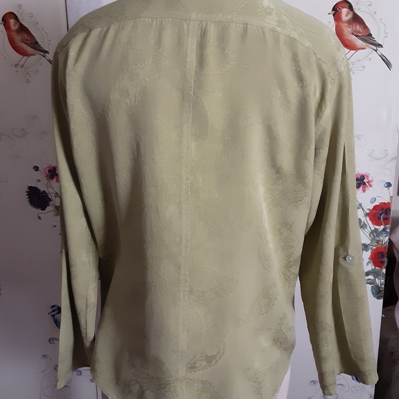 Ladies Shirt - Picture 3 of 5